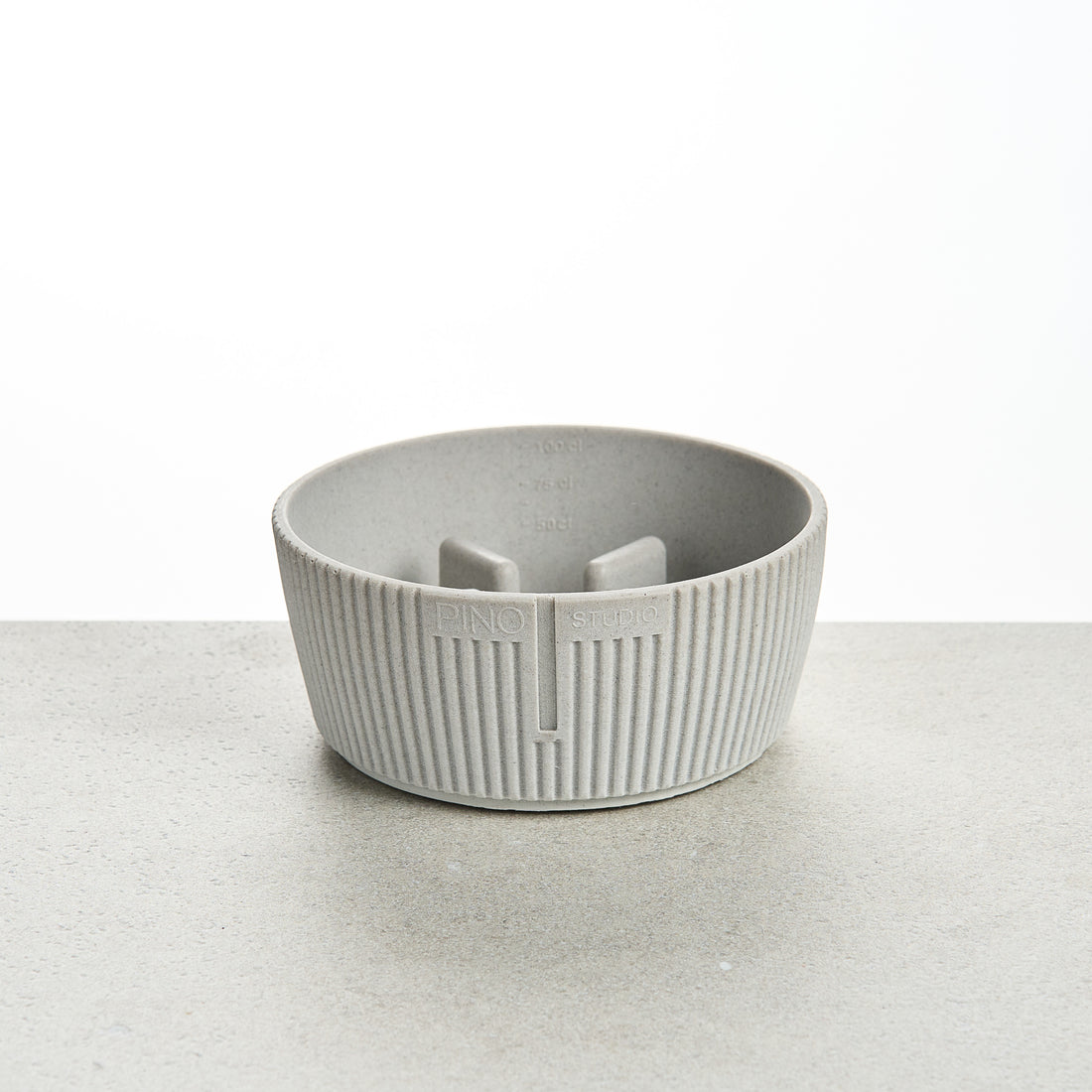 PINO Anti-Schrok Voerbak Studio Collectie Medium in Seal Grey