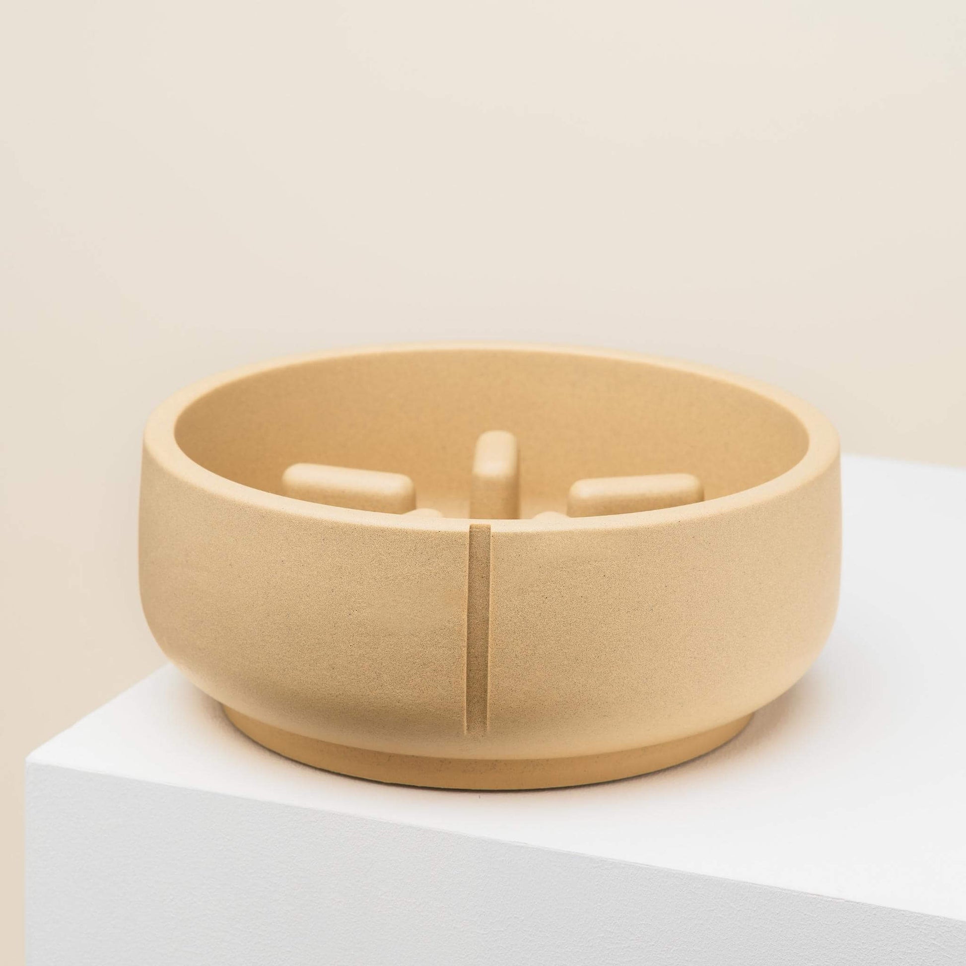 medium slow feeder Camel Brown for dogs