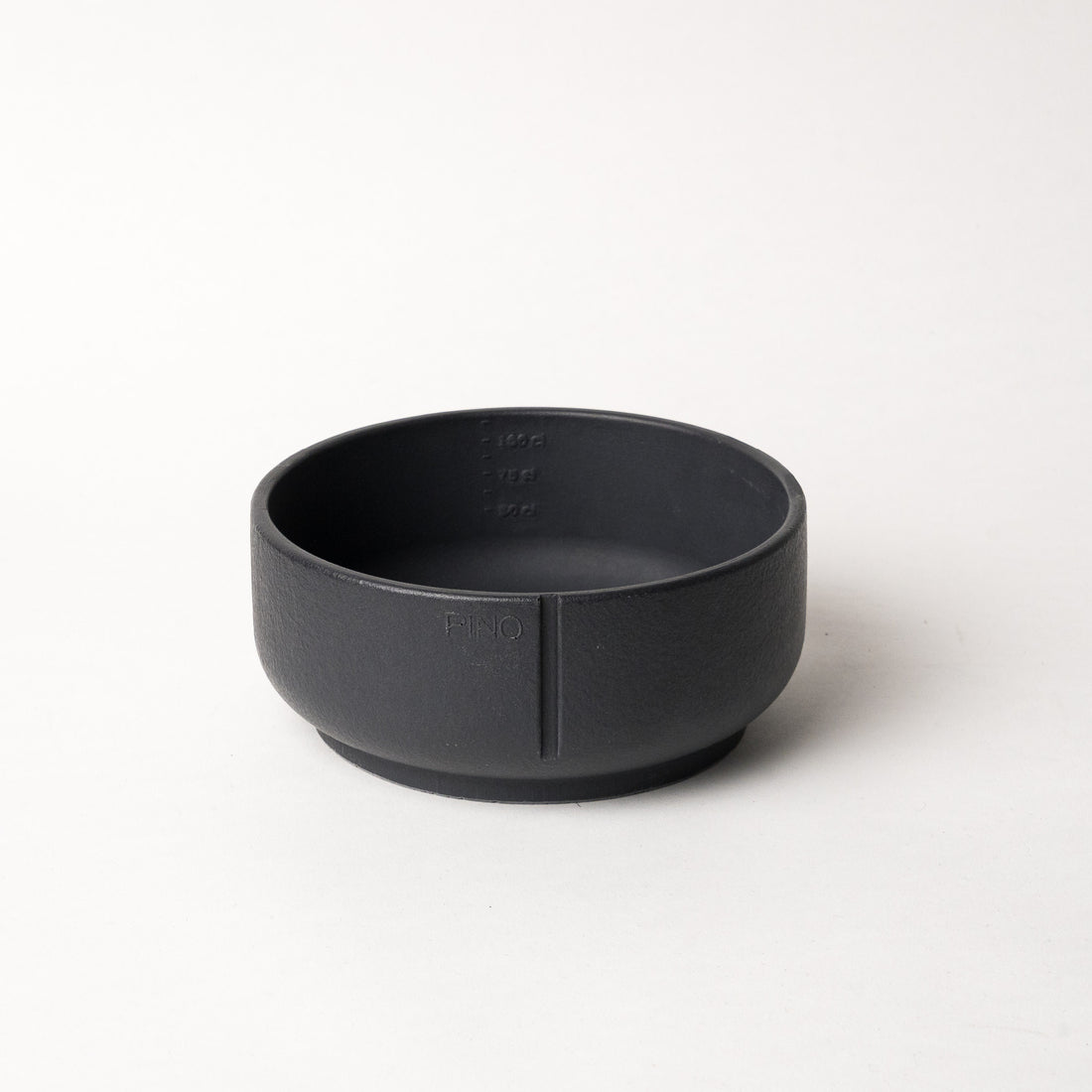 PINO Classic Voerbak Medium, Black Panther Winter Edition, effen afwerking