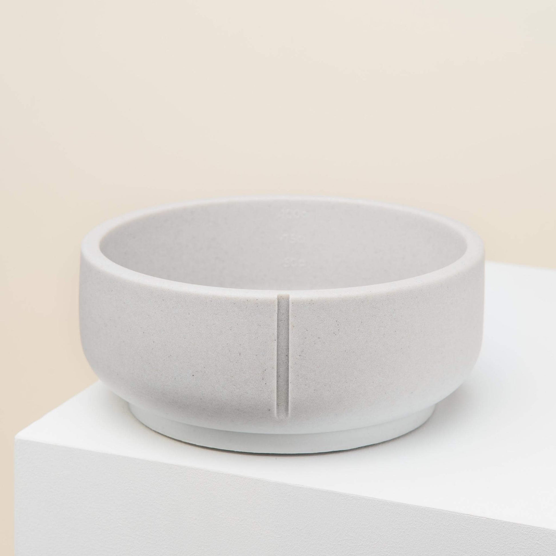 medium classic feeder Dolphin Grey for dogs