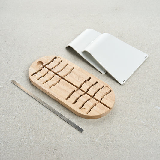 Raised Tray Set