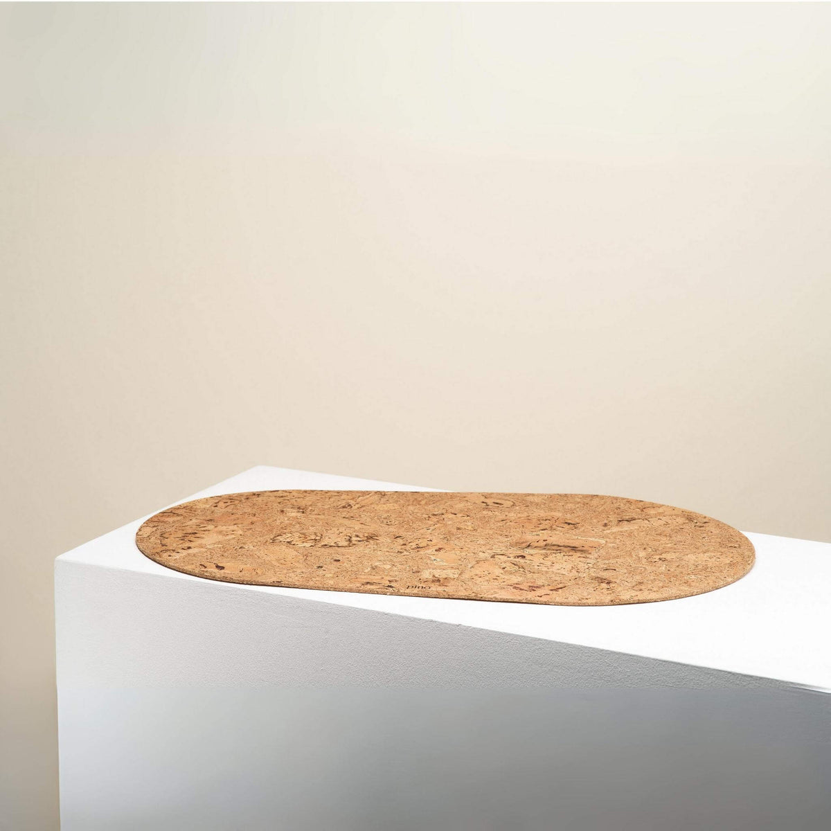 The PINO Placemat in natural cork